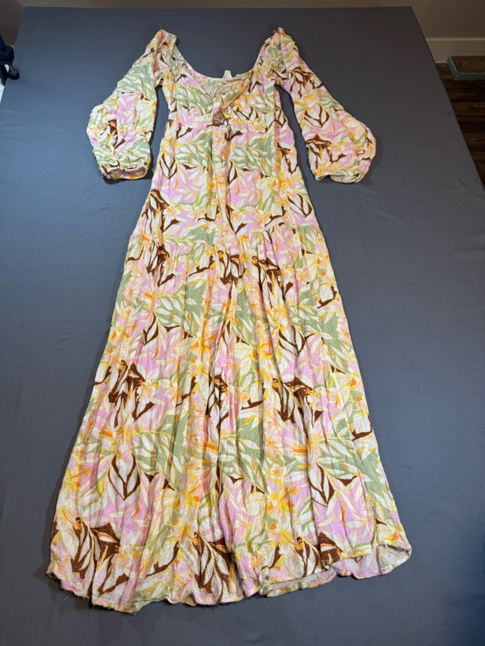 Roxy Pastel Floral Maxi Dress Size M Boho Cottagecore Beachy